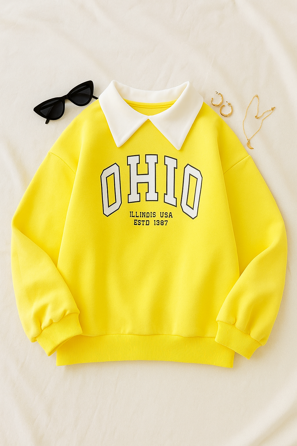 “Vintage Ohio Oversized Sweatshirt – Preppy Collar Edition”