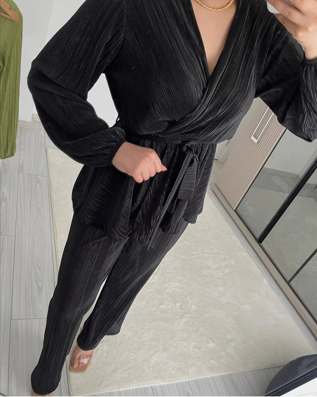 LUXURY PLEATED SILK CORDS SET FOR WOMEN