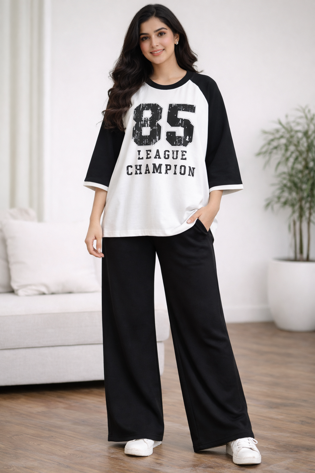 Women’s 85 Graphic Raglan Oversized Co-Ord Set – Black & White