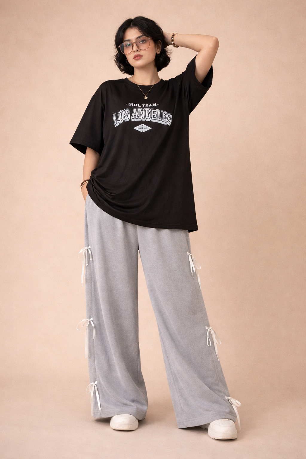 The Ultimate Comfy Streetwear Look - Baggy Shirt & Grey Ribbon Trousers