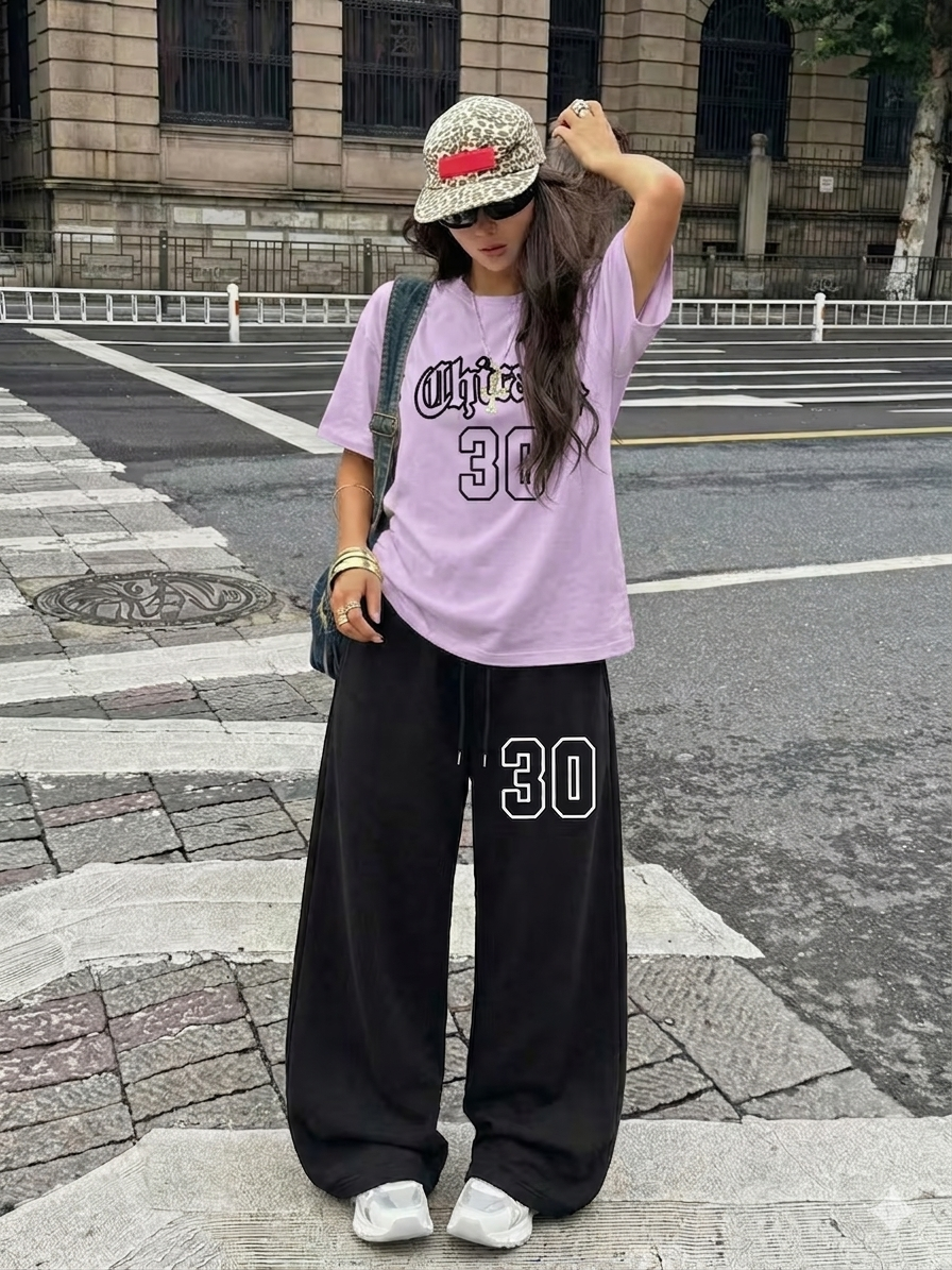 Chicago 30' Graphic Oversized Tee & Wide-Leg Trouser Set