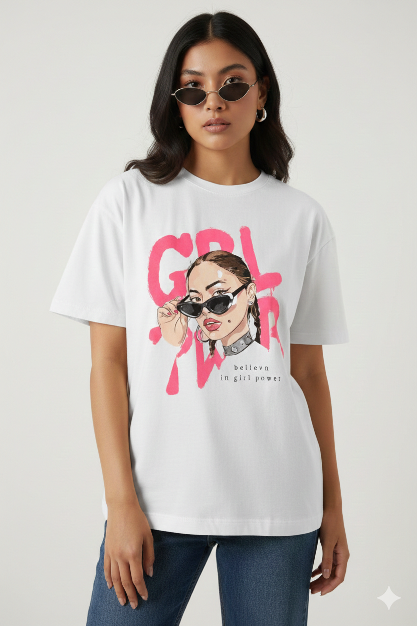 GRL PWR: The Essential Graphic Oversized Tee