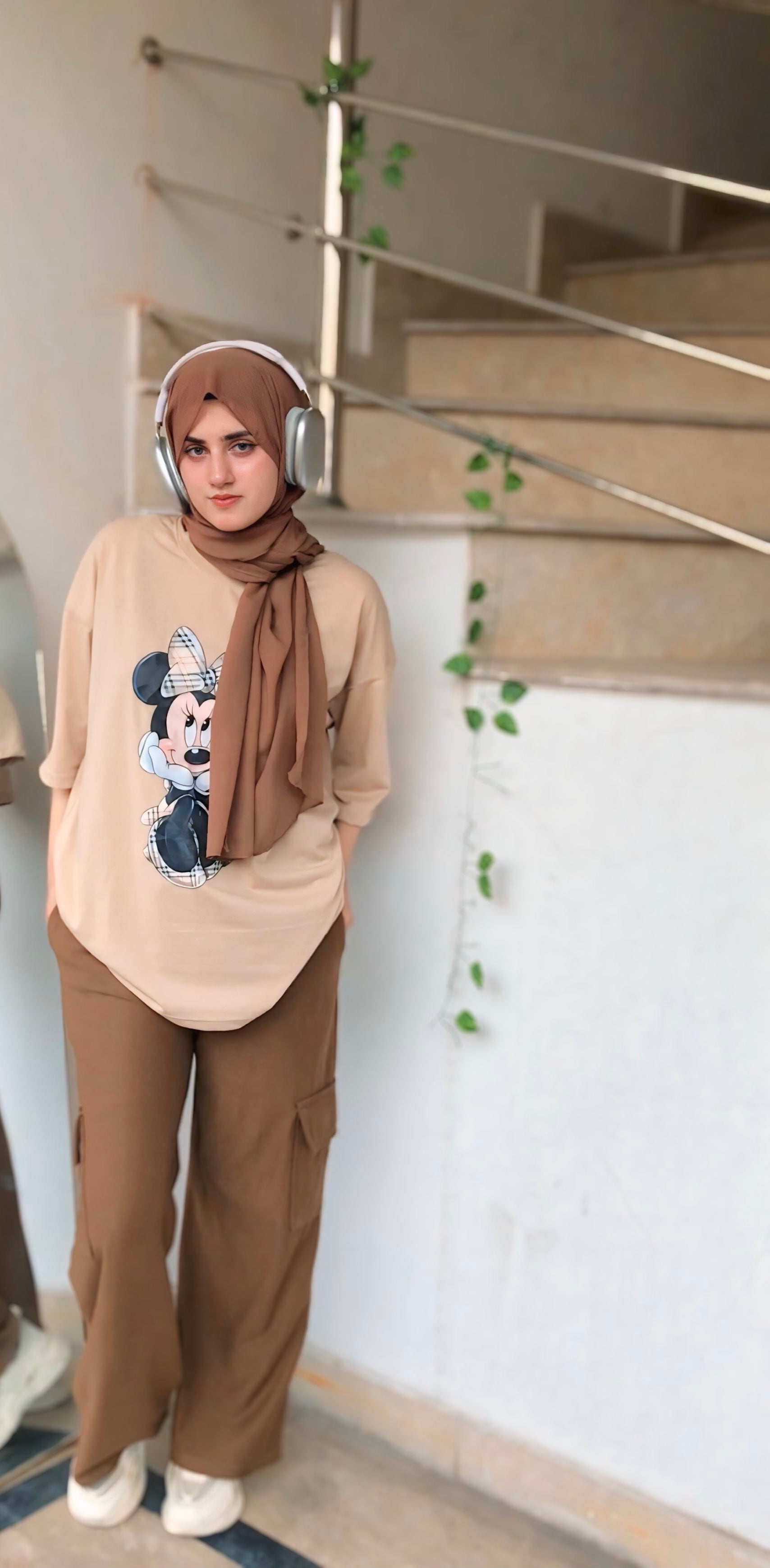 Sweet & Iconic – Minnie Oversized Tee