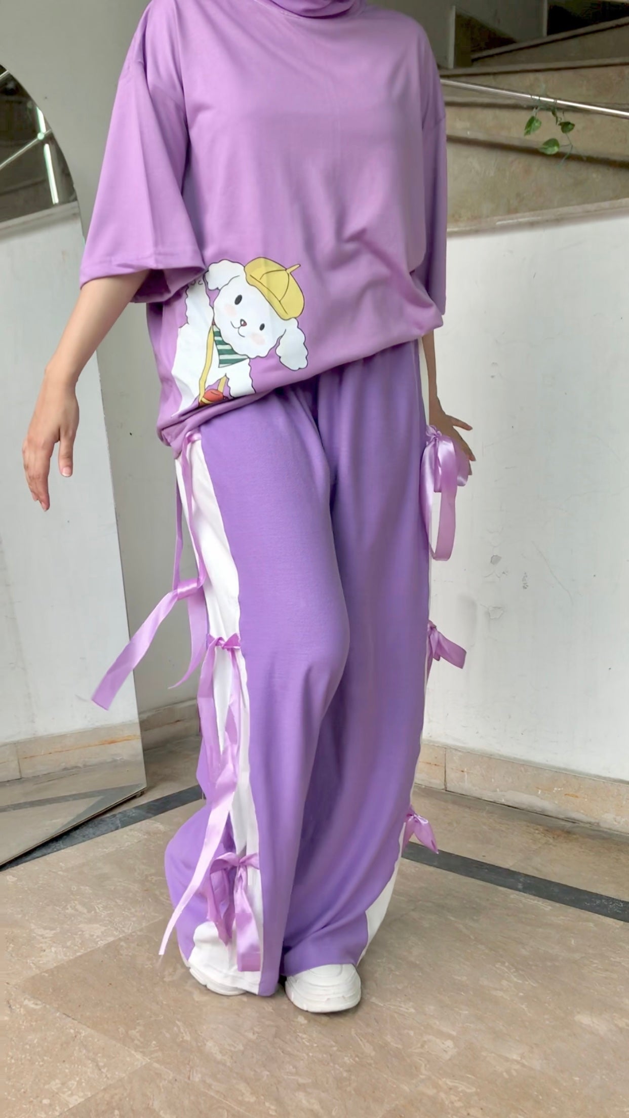 Casual Chic in Lilac - Oversized Tee & Bow-Tie Trousers Set