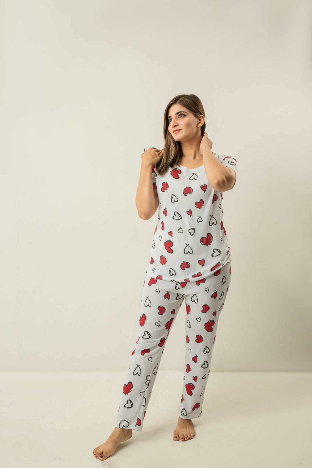 Womens Heart All Over' Comfy Nghtsuit & Sleepwear