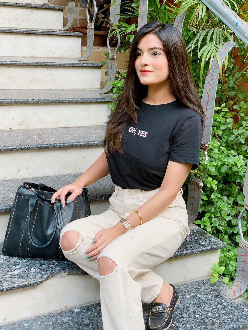 Off-White High Rise Ripped MOM Fit Jeans