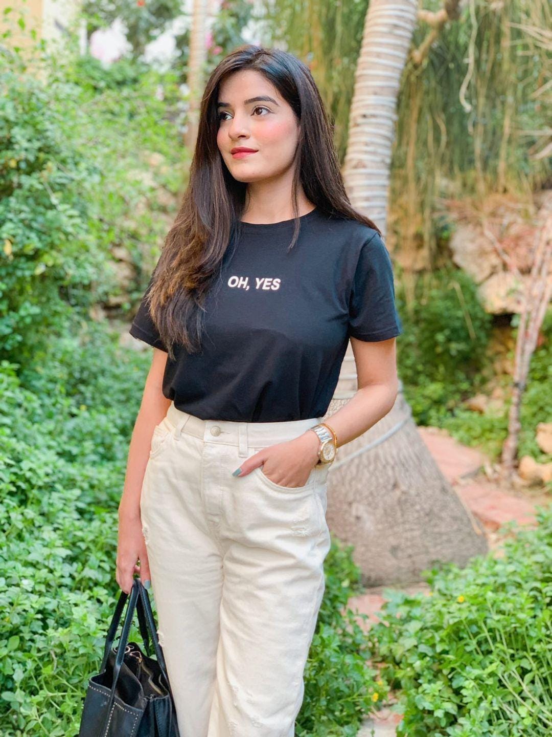 Off-White High Rise Ripped MOM Fit Jeans