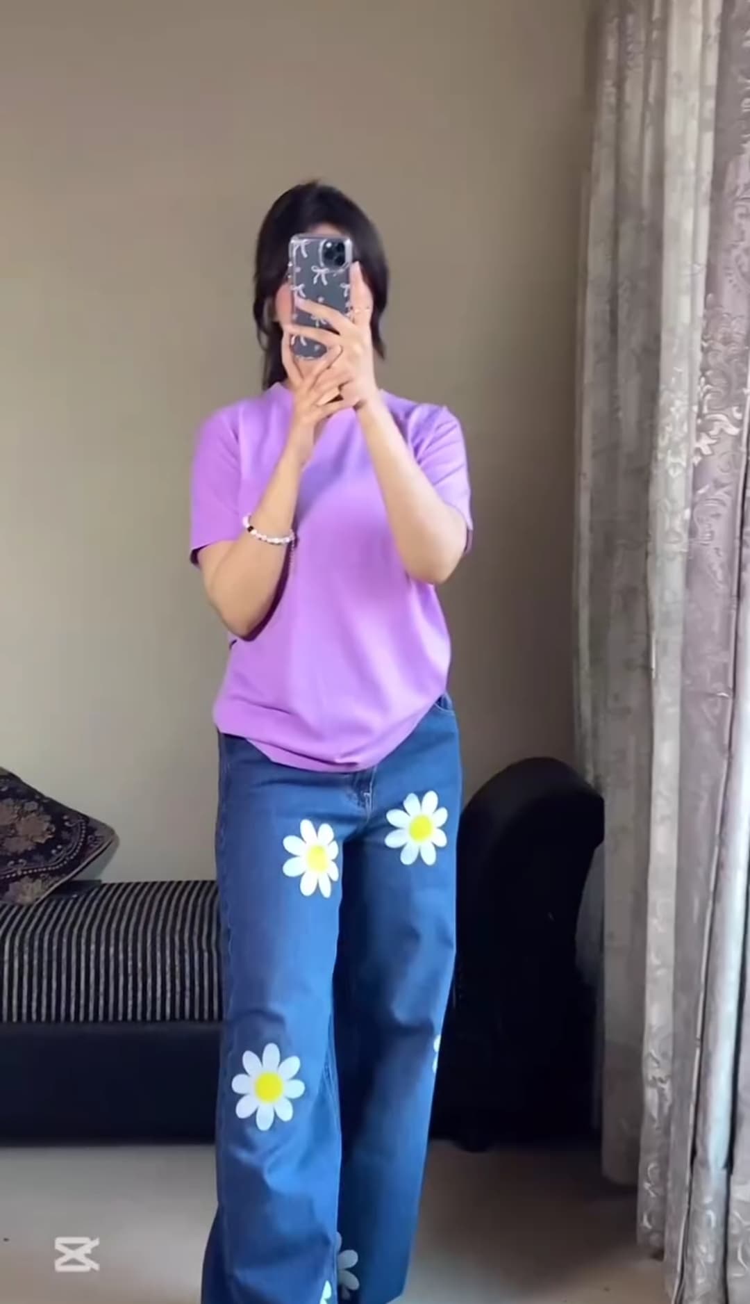 Women’s Trendy Flower-Printed Jeans