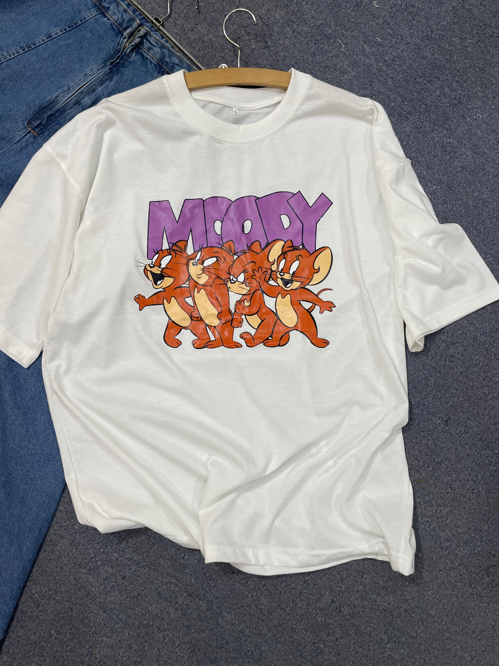 Women Moody Oversized Drop Shoulder Graphic Tee