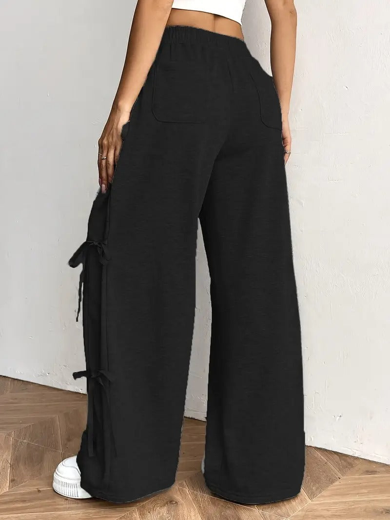 Ribbon-Tied Relaxed Fit Wide-Leg Trousers