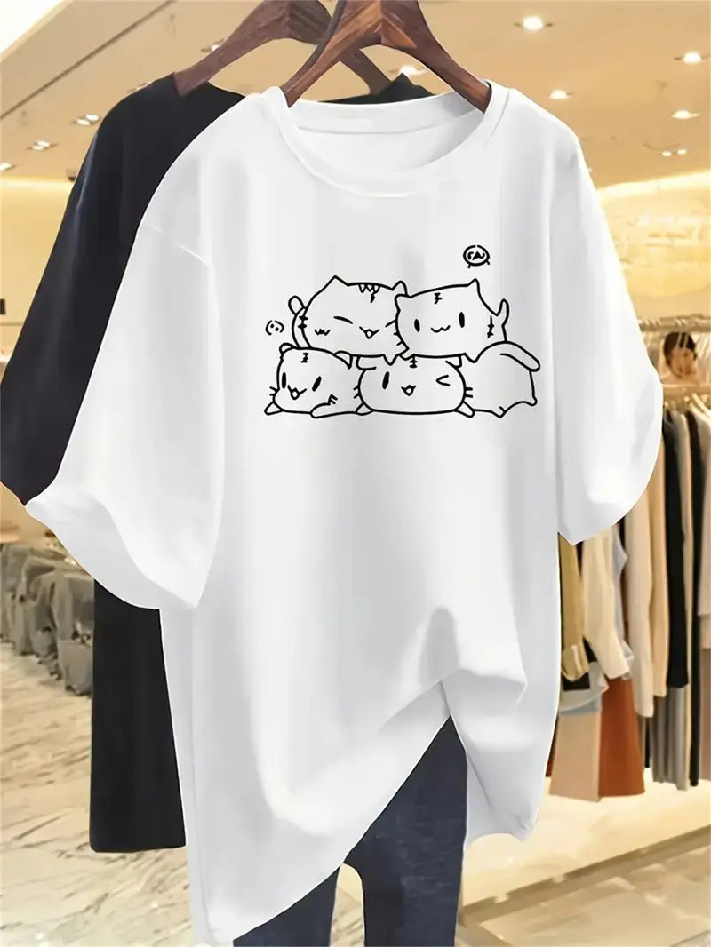 White Oversized T-Shirt with Cute Kittens Graphic