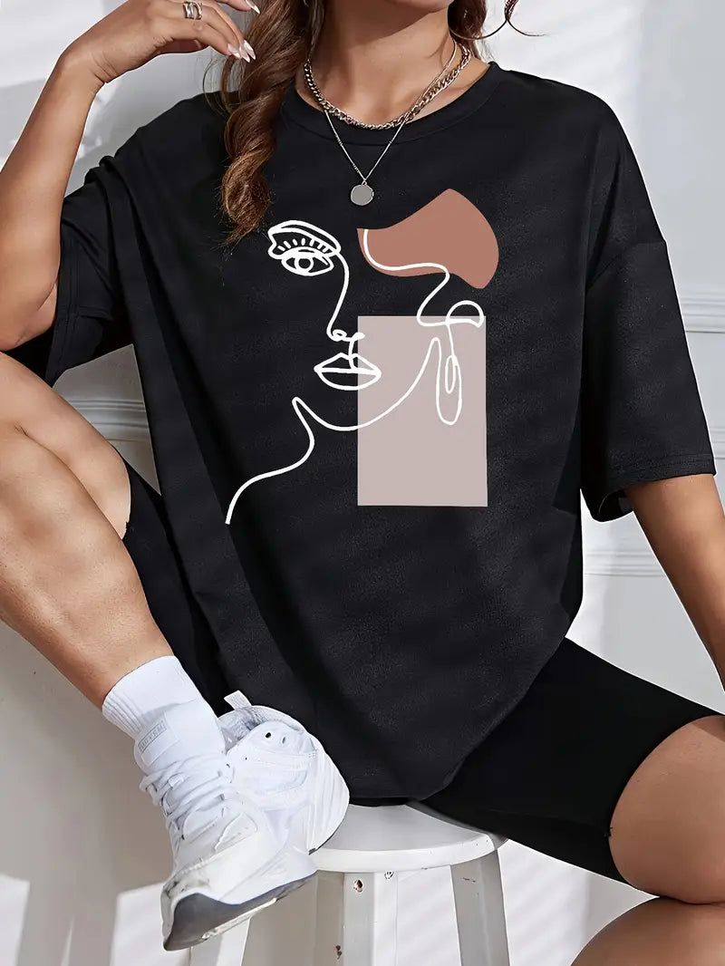 Artistic Girl Graphic Oversized Tee – Casual & Chic