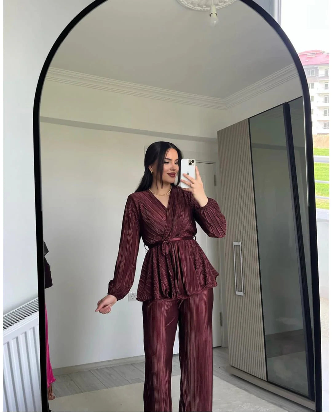 LUXURY PLEATED SILK CORDS SET FOR WOMEN