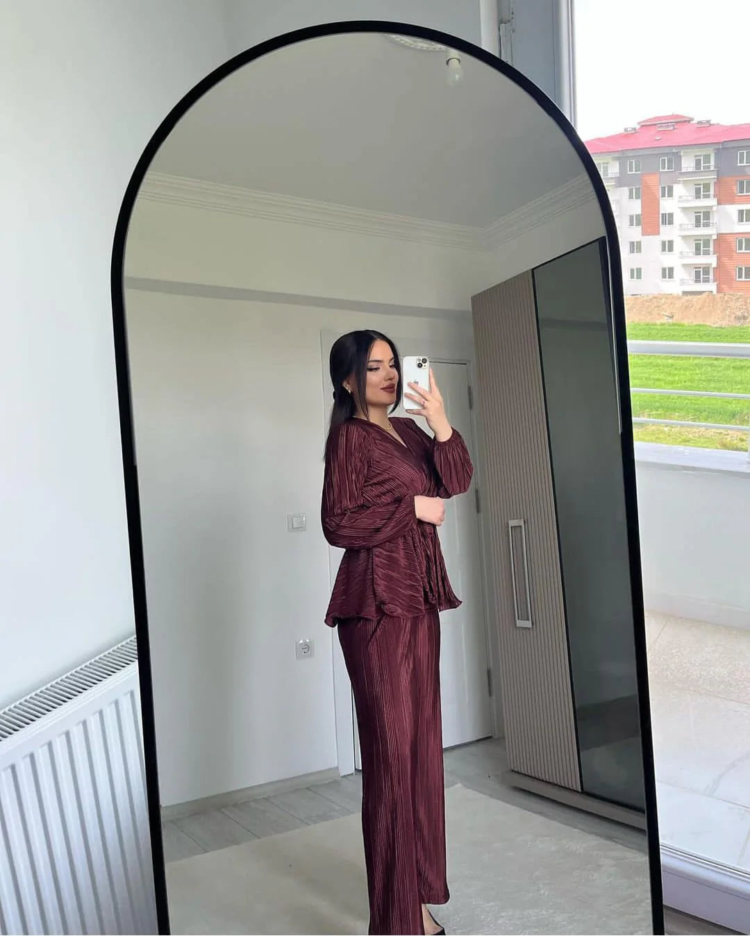 LUXURY PLEATED SILK CORDS SET FOR WOMEN