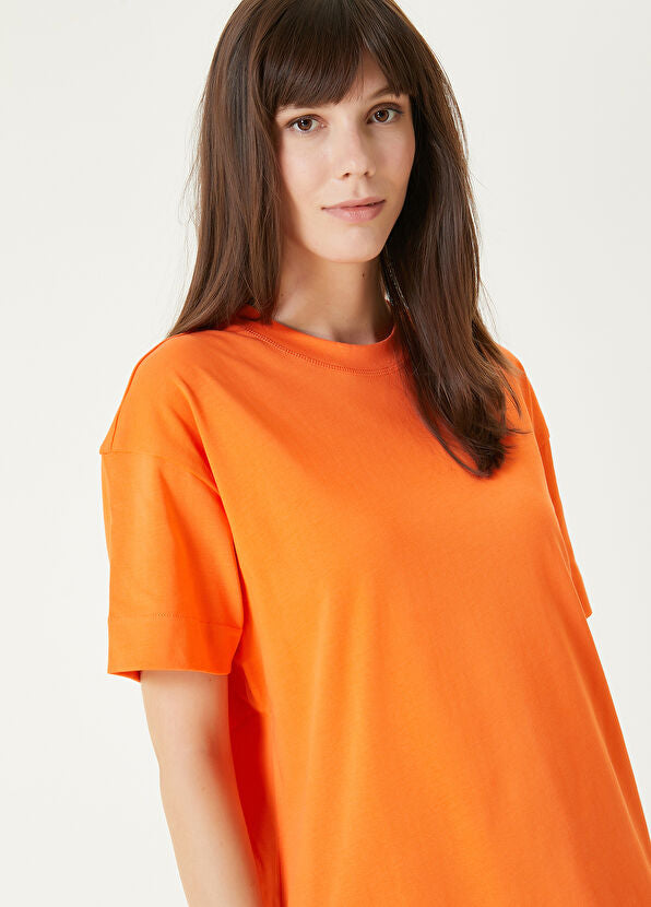 "Women’s Plain Oversized Drop Shoulder T-Shirt – Relaxed Fit Casual Top"