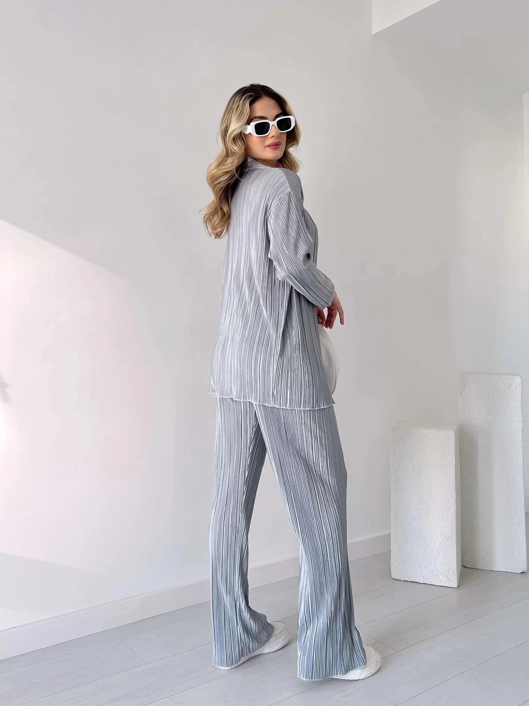 LUXURY PLEATED SILK CORDS SET FOR WOMEN