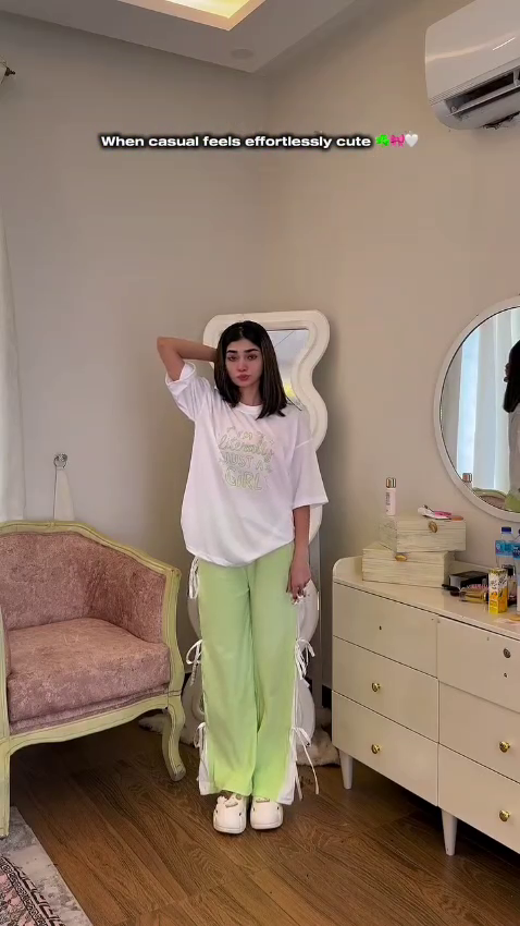 Minty Fresh Streetwear – Oversized Tee & Tie-Side Pants