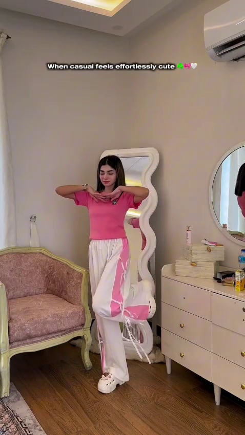 Candy Pink & White – The Sweetest Casual Outfit